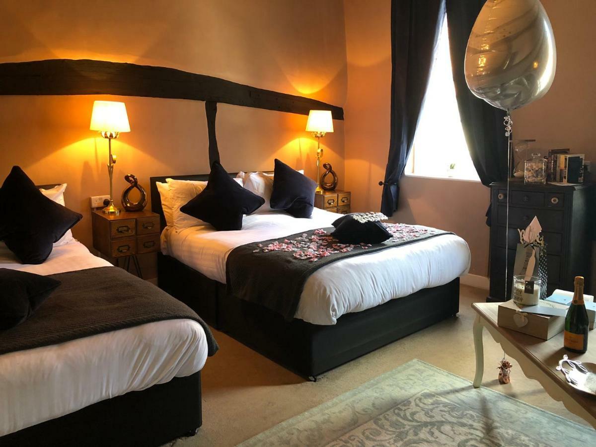 George & Dragon Hotel ハイワイクーム エクステリア 写真